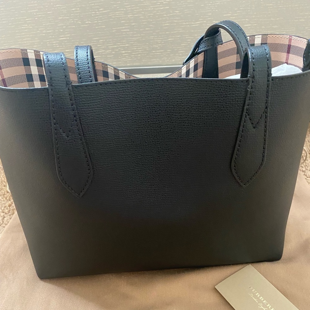 Burberry Reverse Double Face Leather